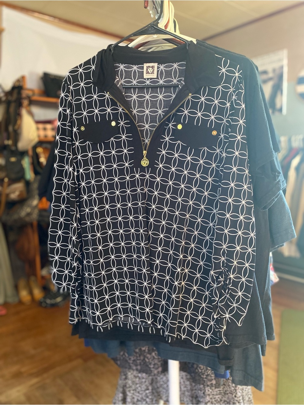 Anne Klein Black Top with White Interlocking Circle Print